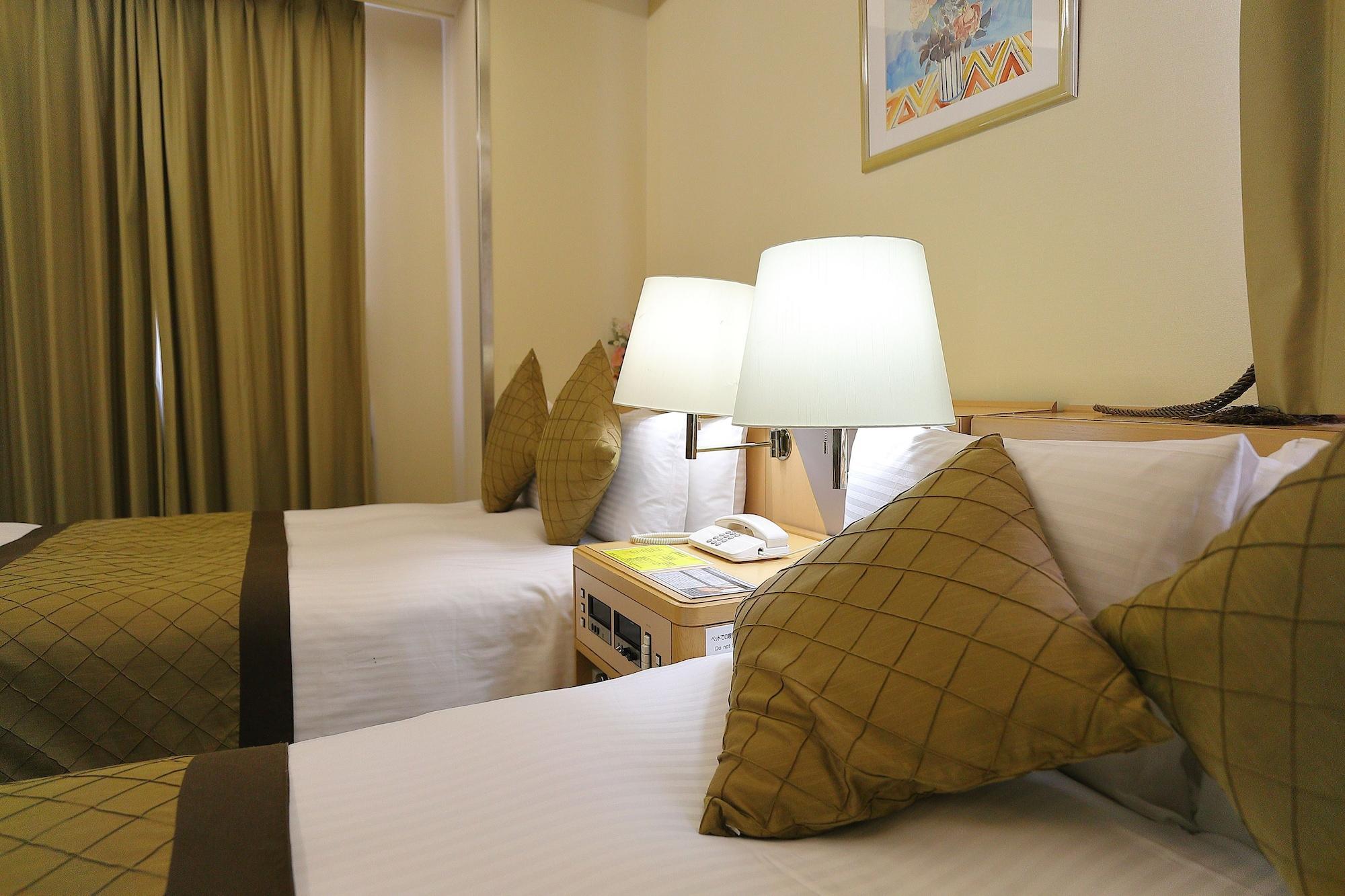 Surestay Plus Hotel By Best Western Shin-Ōsaka Eksteriør bilde